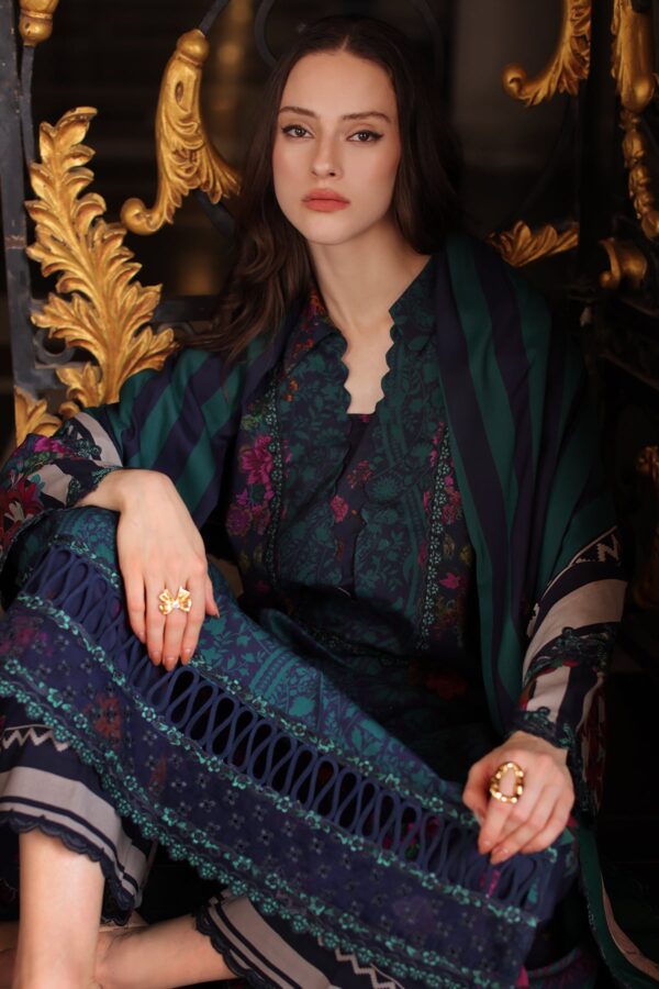 Charizma aniq winter collection 3-pc unstitched embroidered linen collection anw7-17– detail view 4 Charizma Aniq Winter Collection 3-PC Unstitched Embroidered Linen Collection ANW7-17– detail view 4