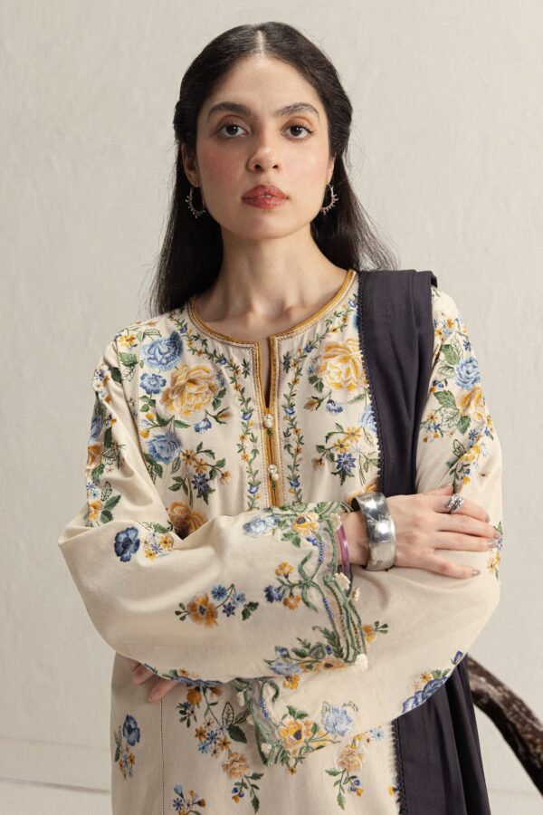 Coco by Zara Shahjahan Winter Unstitched 2026 ASMANI-9B– alternate view Coco by Zara Shahjahan Winter Unstitched 2026 ASMANI-9B– alternate view