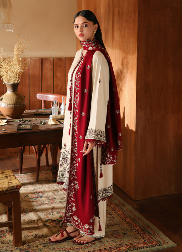 Image Winterkari 26 Ember– alternate view Image Winterkari 26 Ember– alternate view