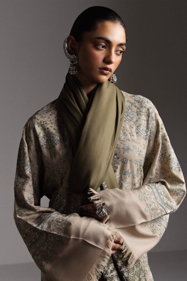 Zara Shahjahan Saraab Winter Unstitched SARAB-D8– alternate view Zara Shahjahan Saraab Winter Unstitched SARAB-D8– alternate view