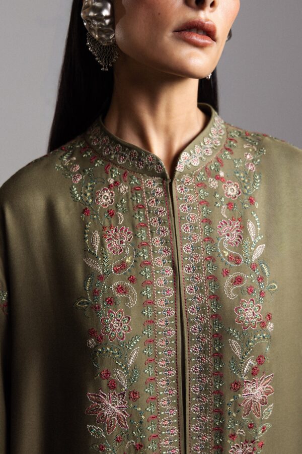 Zara Shahjahan Saraab Winter Unstitched CHINAR-D2– alternate view Zara Shahjahan Saraab Winter Unstitched CHINAR-D2– alternate view