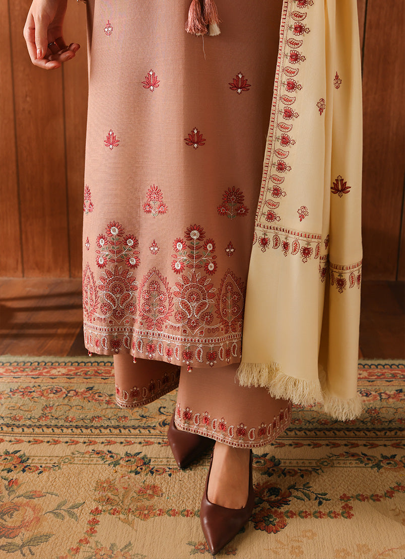 Image winterkari 26 rosehaze– detail view 2 Image Winterkari 26 Rosehaze– detail view 2