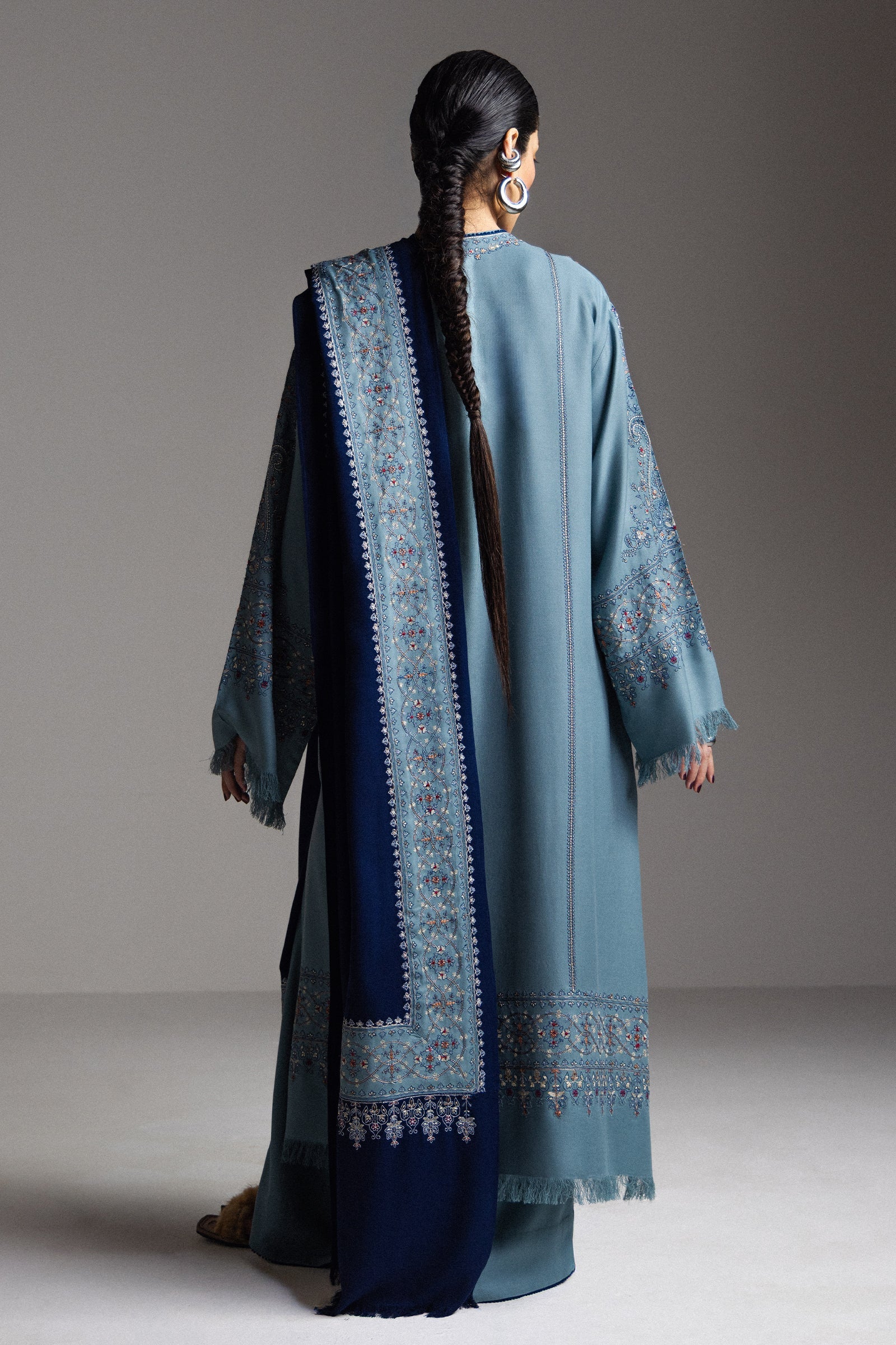 Zara shahjahan saraab winter unstitched firoza-d9– detail view 2 Zara Shahjahan Saraab Winter Unstitched FIROZA-D9– detail view 2