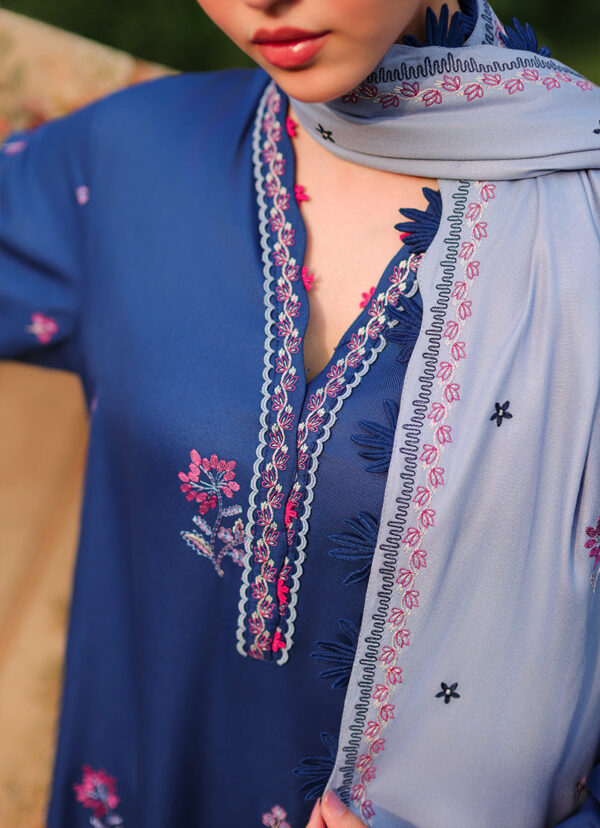 Image winterkari 26 moonmist– detail view 2 Image Winterkari 26 Moonmist– detail view 2