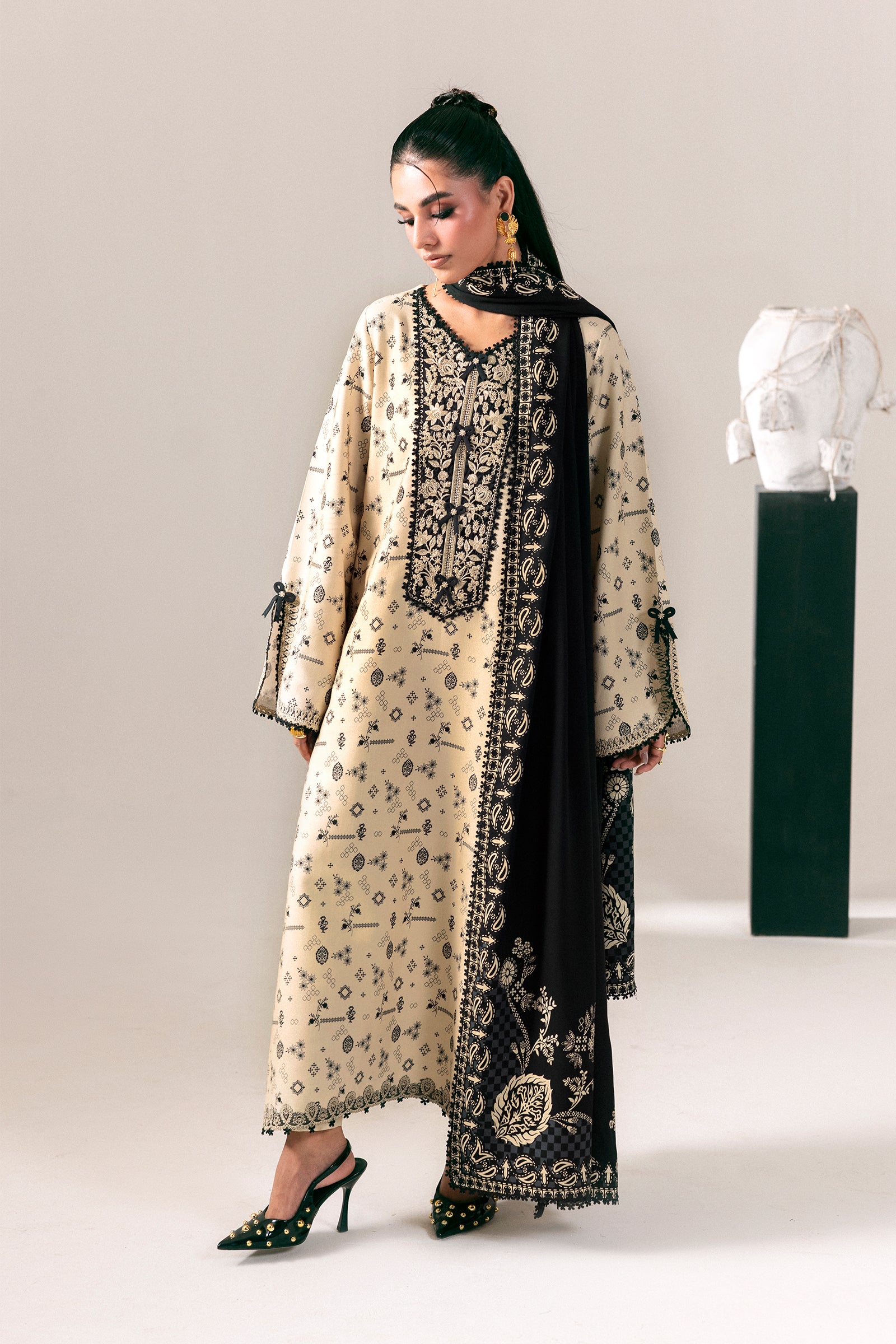 Qalamkar qprints winter 26 qpw-10 (a) mehru– 4 10 Qalamkar QPrints Winter 26 QPW-10 (A) Mehru– 4 10