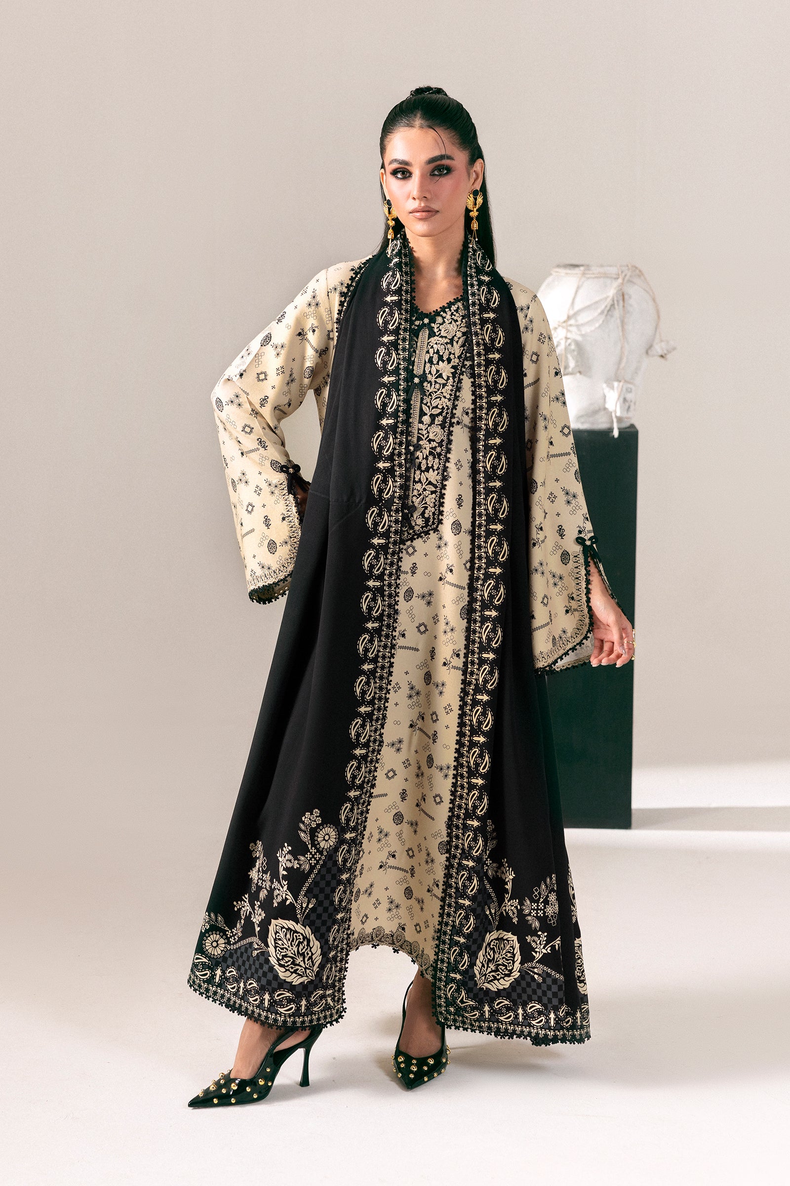 Qalamkar qprints winter 26 qpw-10 (a) mehru Qalamkar QPrints Winter 26 QPW-10 (A) Mehru