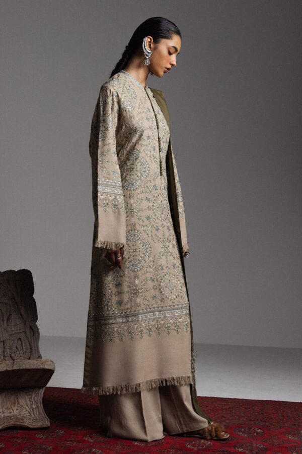 Zara shahjahan saraab winter unstitched sarab-d8– detail view 3 Zara Shahjahan Saraab Winter Unstitched SARAB-D8– detail view 3