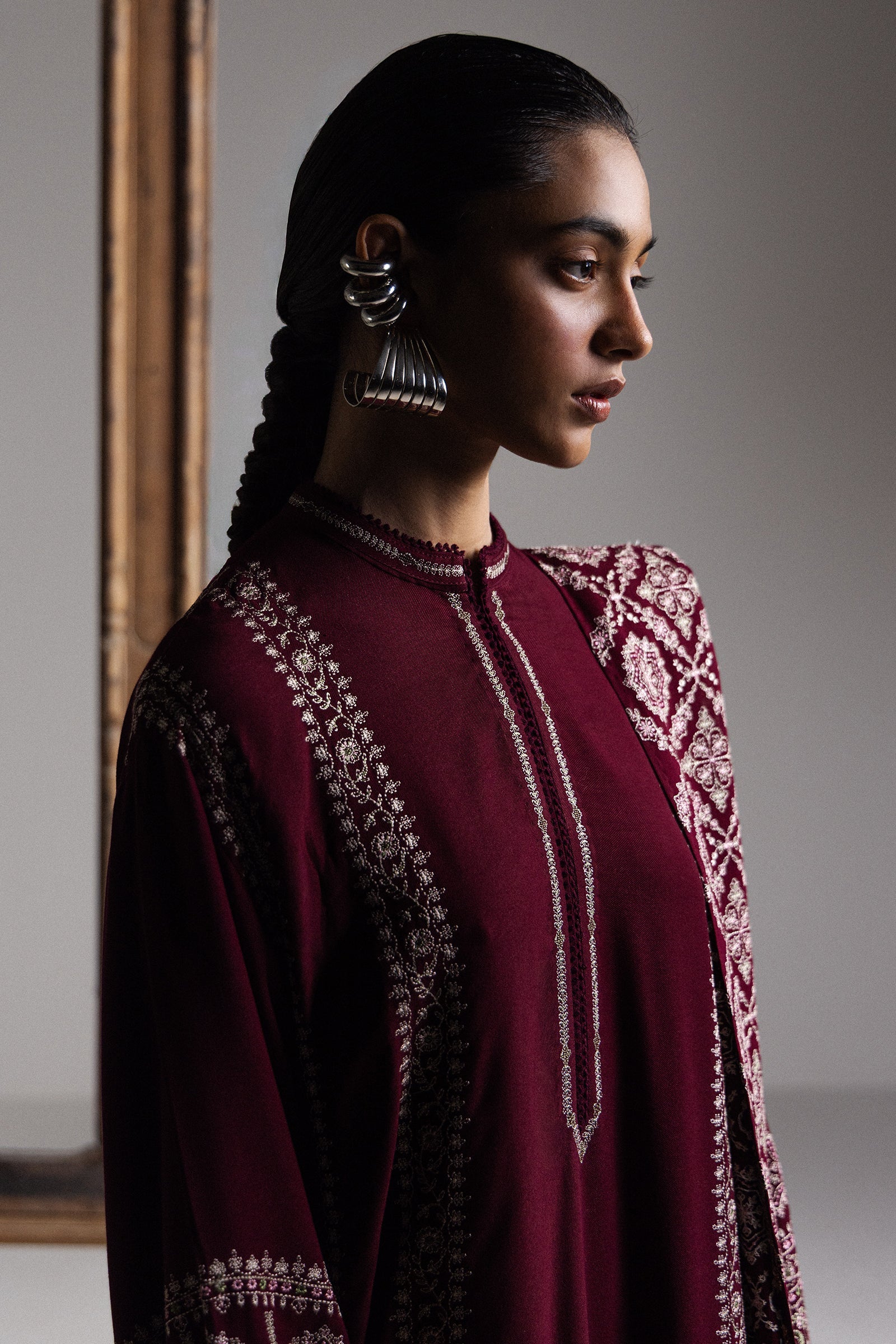 Zara shahjahan saraab winter unstitched mehrab-d3– detail view 3 Zara Shahjahan Saraab Winter Unstitched MEHRAB-D3– detail view 3