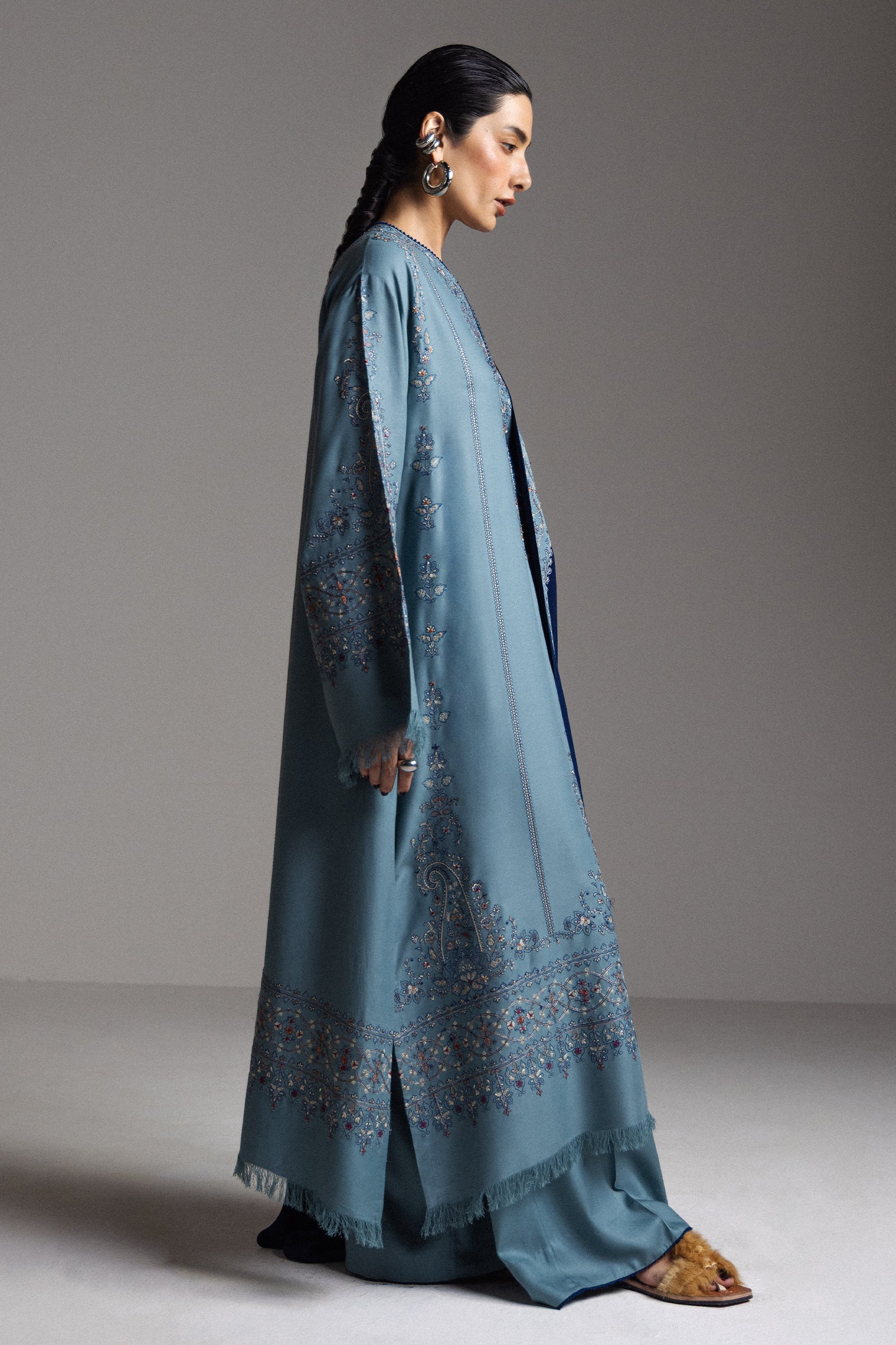 Zara shahjahan saraab winter unstitched firoza-d9– detail view 3 Zara Shahjahan Saraab Winter Unstitched FIROZA-D9– detail view 3