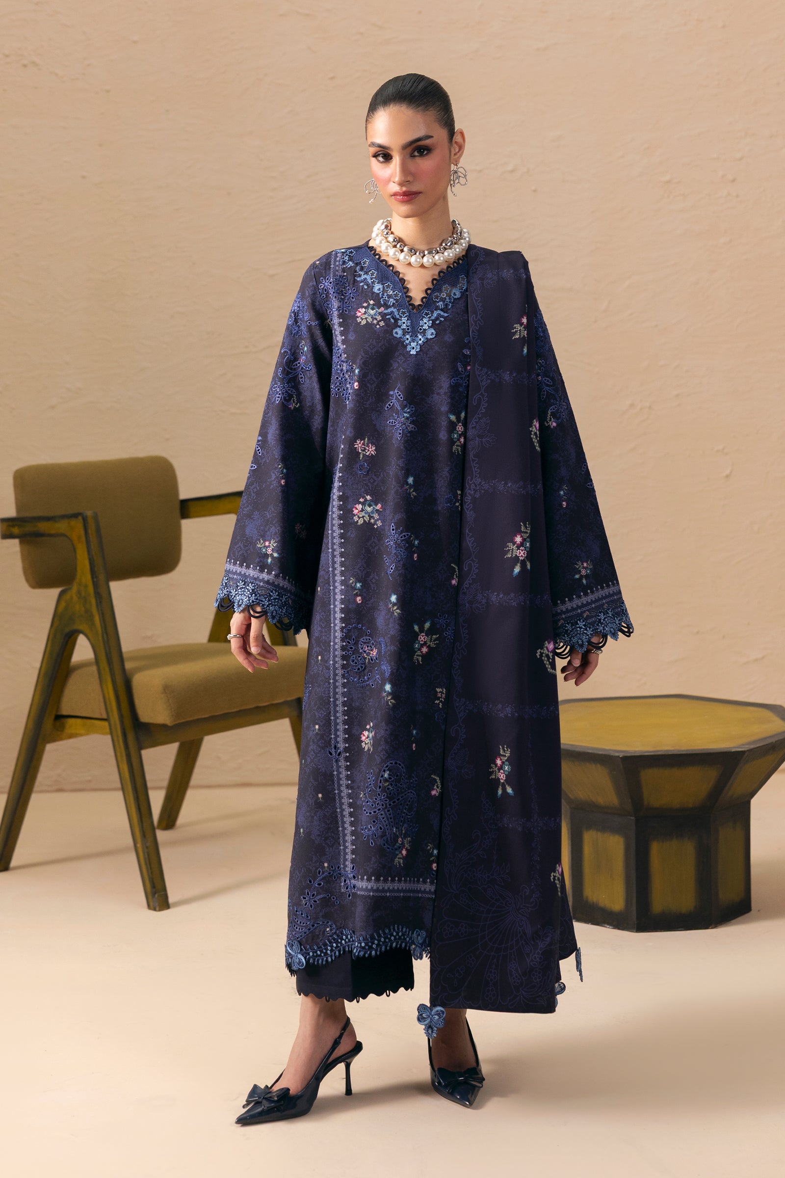 Qalamkar qprints winter 26 qpw-08 (a) noreen Qalamkar QPrints Winter 26 QPW-08 (A) Noreen