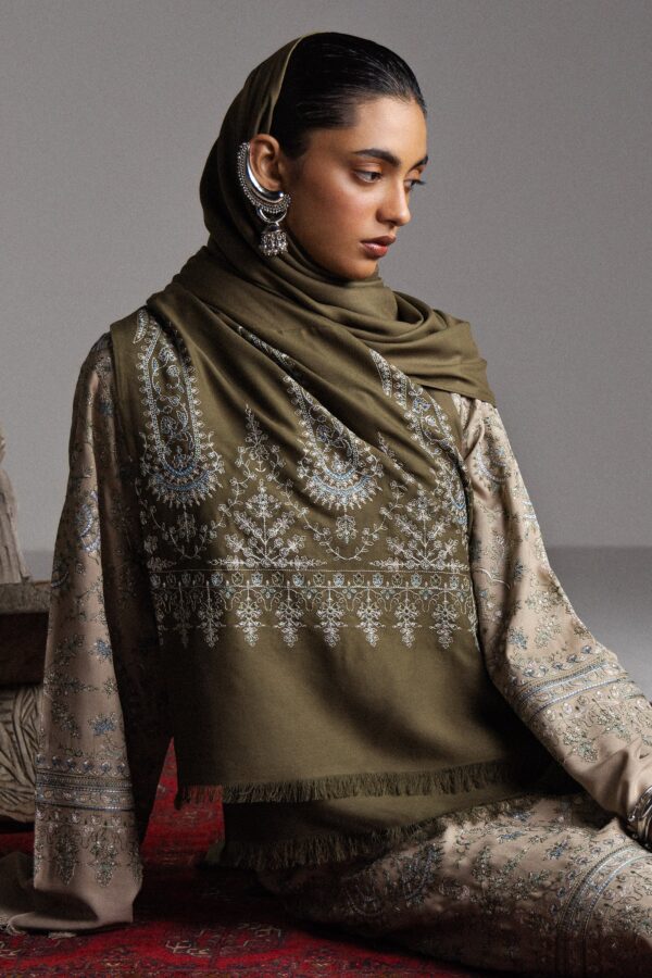 Zara shahjahan saraab winter unstitched sarab-d8– detail view 4 Zara Shahjahan Saraab Winter Unstitched SARAB-D8– detail view 4