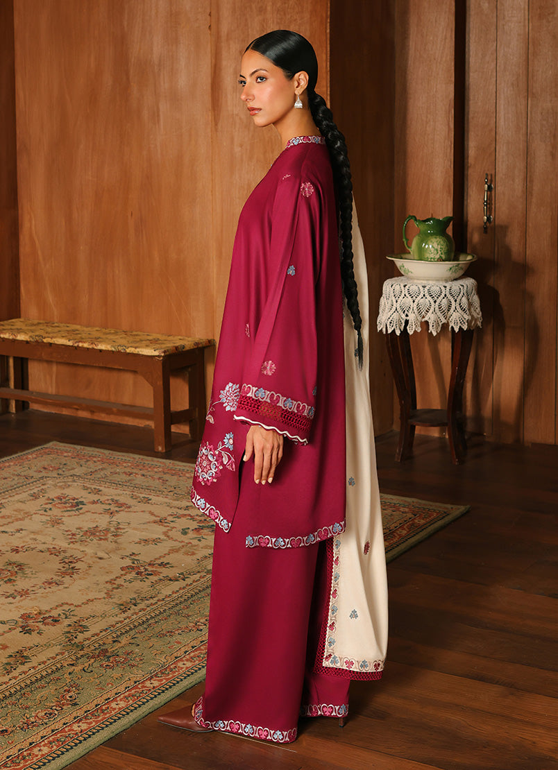 Image winterkari 26 merlot– detail view 4 Image Winterkari 26 Merlot– detail view 4
