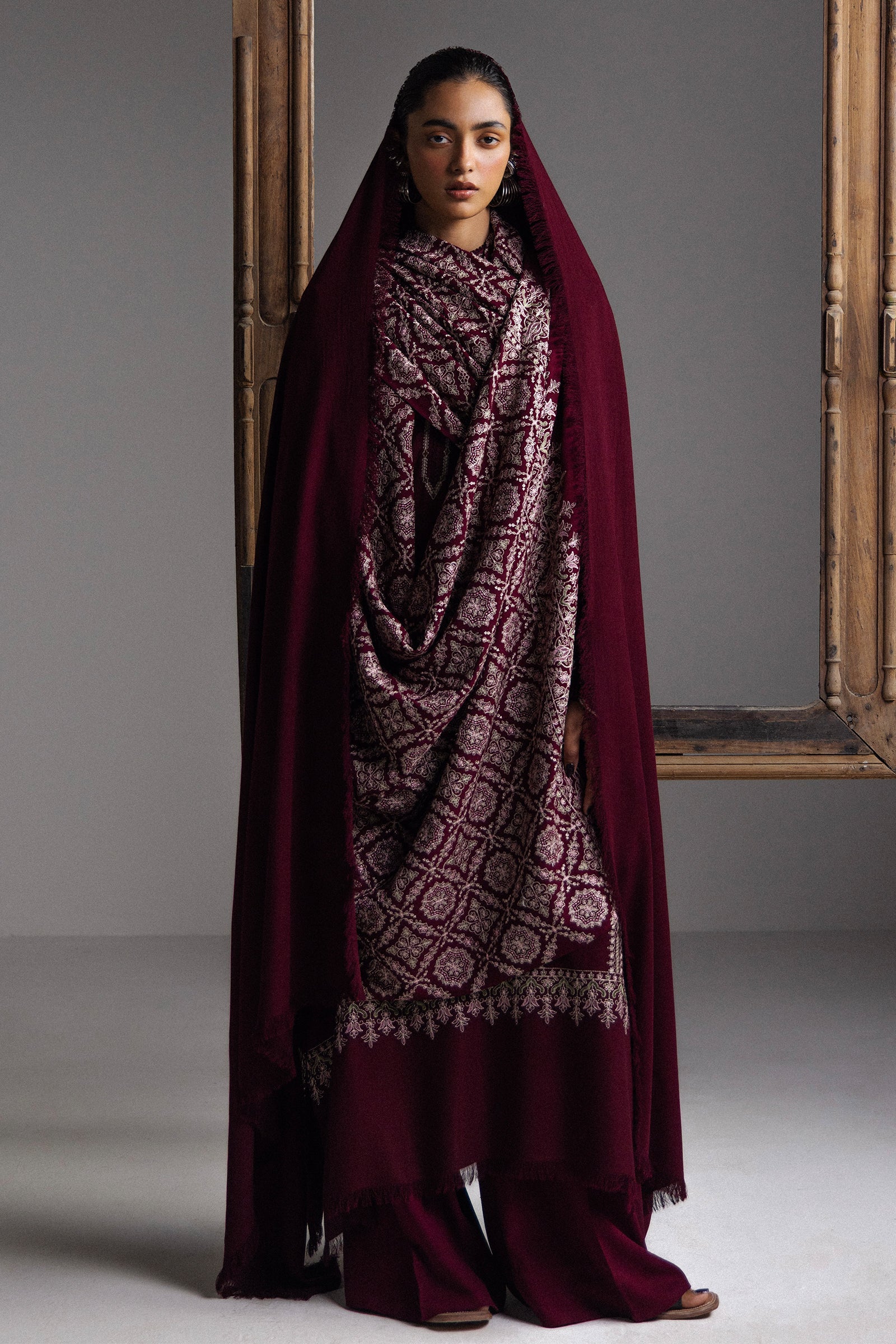 Zara shahjahan saraab winter unstitched mehrab-d3– detail view 4 Zara Shahjahan Saraab Winter Unstitched MEHRAB-D3– detail view 4
