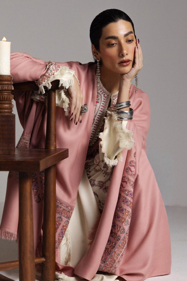 Zara shahjahan saraab winter unstitched pashm-d4– detail view 4 Zara Shahjahan Saraab Winter Unstitched PASHM-D4– detail view 4