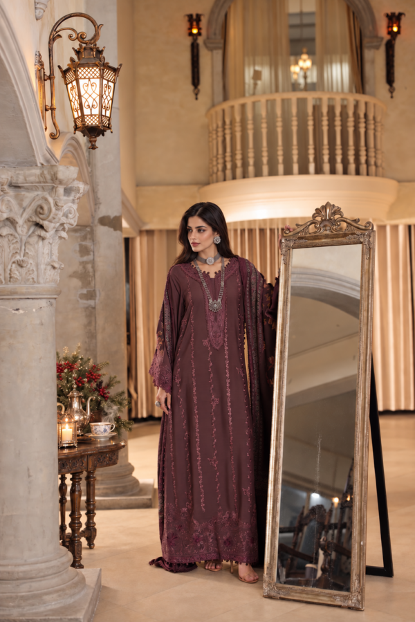 Noor by saadia asad winter embroidered printskhas 26 d5 a - vineyard plum– detail view 4 Noor by Saadia Asad Winter Embroidered Printskhas 26 D5 A - Vineyard plum– detail view 4
