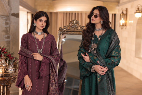Noor by saadia asad winter embroidered printskhas 26 d5 a - vineyard plum– detail view 5 Noor by Saadia Asad Winter Embroidered Printskhas 26 D5 A - Vineyard plum– detail view 5