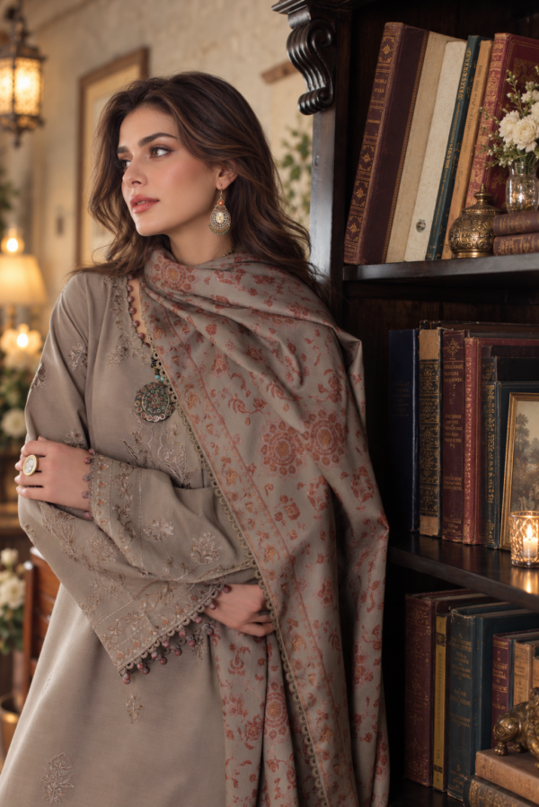Noor by saadia asad winter embroidered printskhas 26 d3 a - cashmere taupe– detail view 2 Noor by Saadia Asad Winter Embroidered Printskhas 26 D3 A - Cashmere Taupe– detail view 2