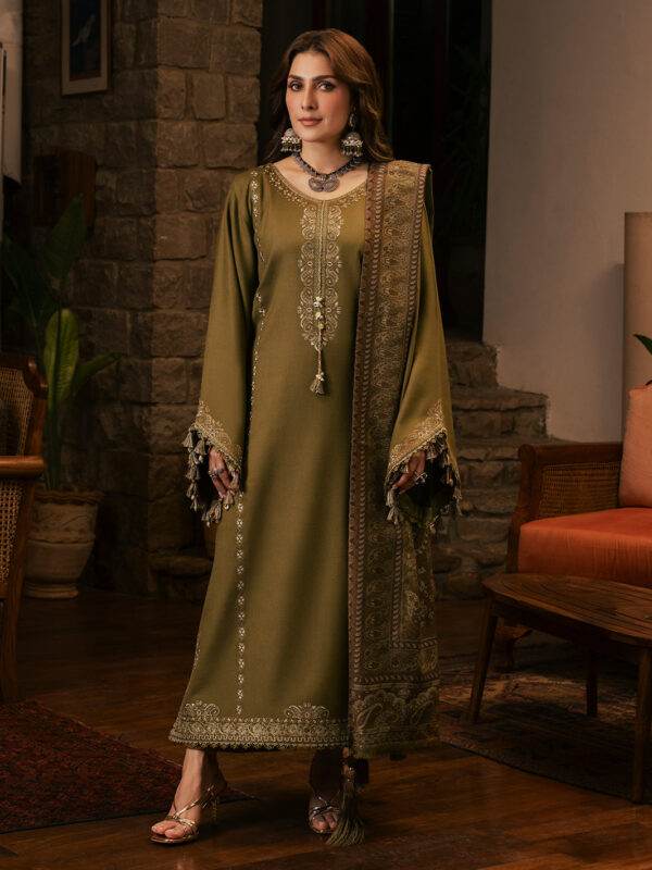 Izel Musafir Winter 26 MAYAL