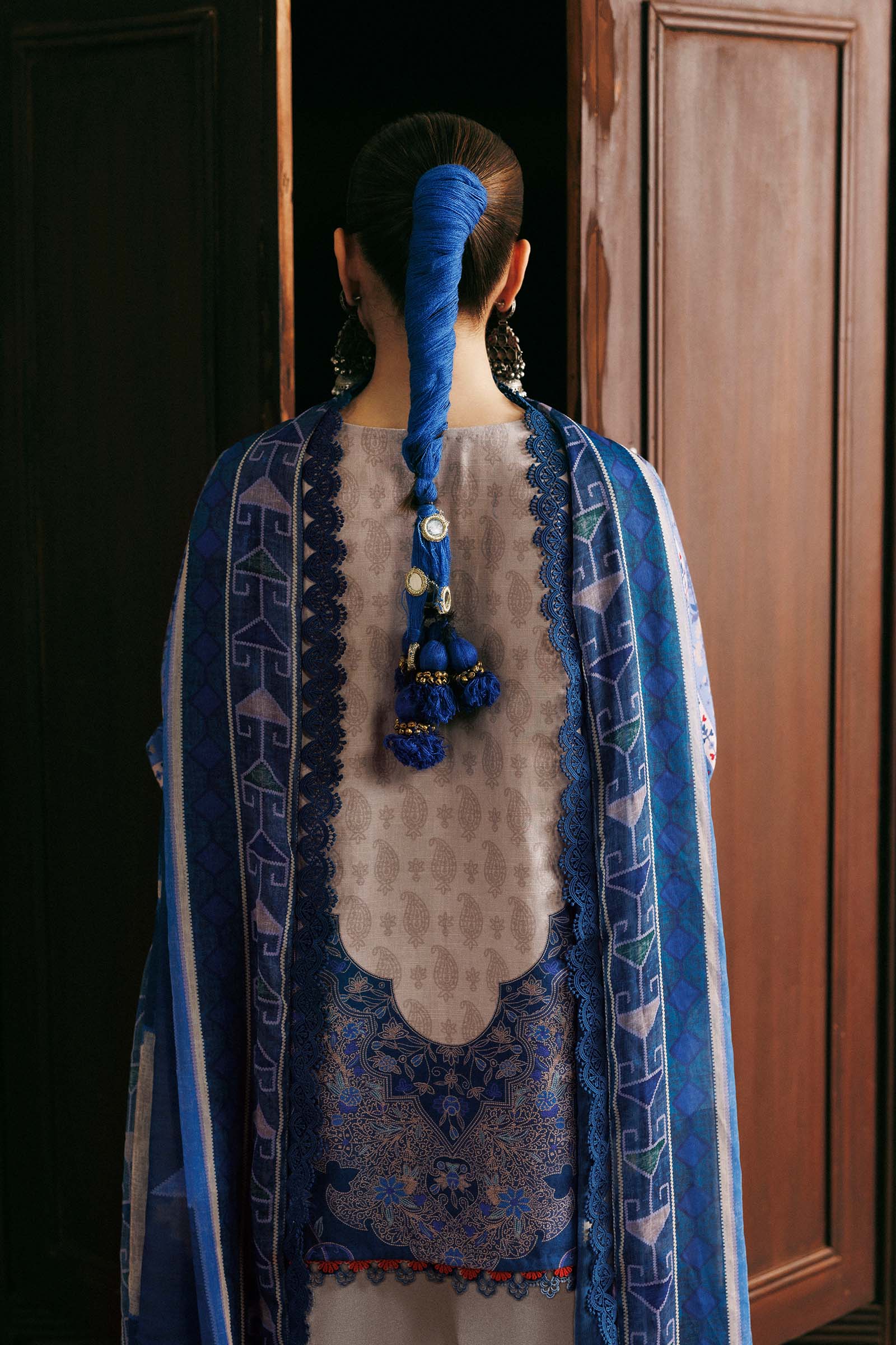 Mb-cusv15-01a-d M Basics Agla Station Winter 26 3 Pc Unstitched Embroidered Slub Khaddar Suit | MB-CUSV15-01A– MB-CUSV15-01A-d