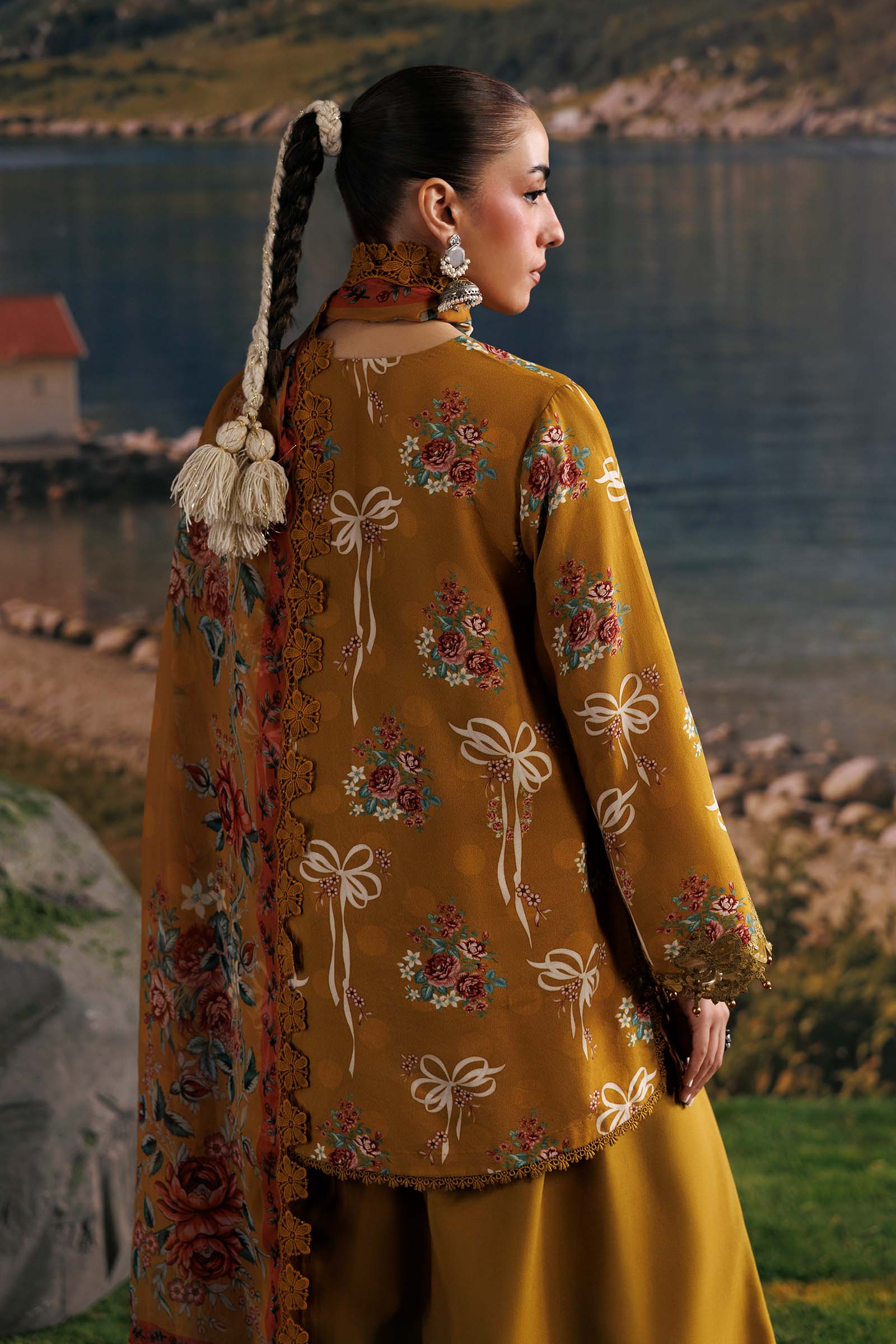 M basics agla station winter 26 3 pc unstitched embroidered linen suit | mb-cusv15-08a– mb-cusv15-08a-c M Basics Agla Station Winter 26 3 Pc Unstitched Embroidered Linen Suit | MB-CUSV15-08A– MB-CUSV15-08A-c