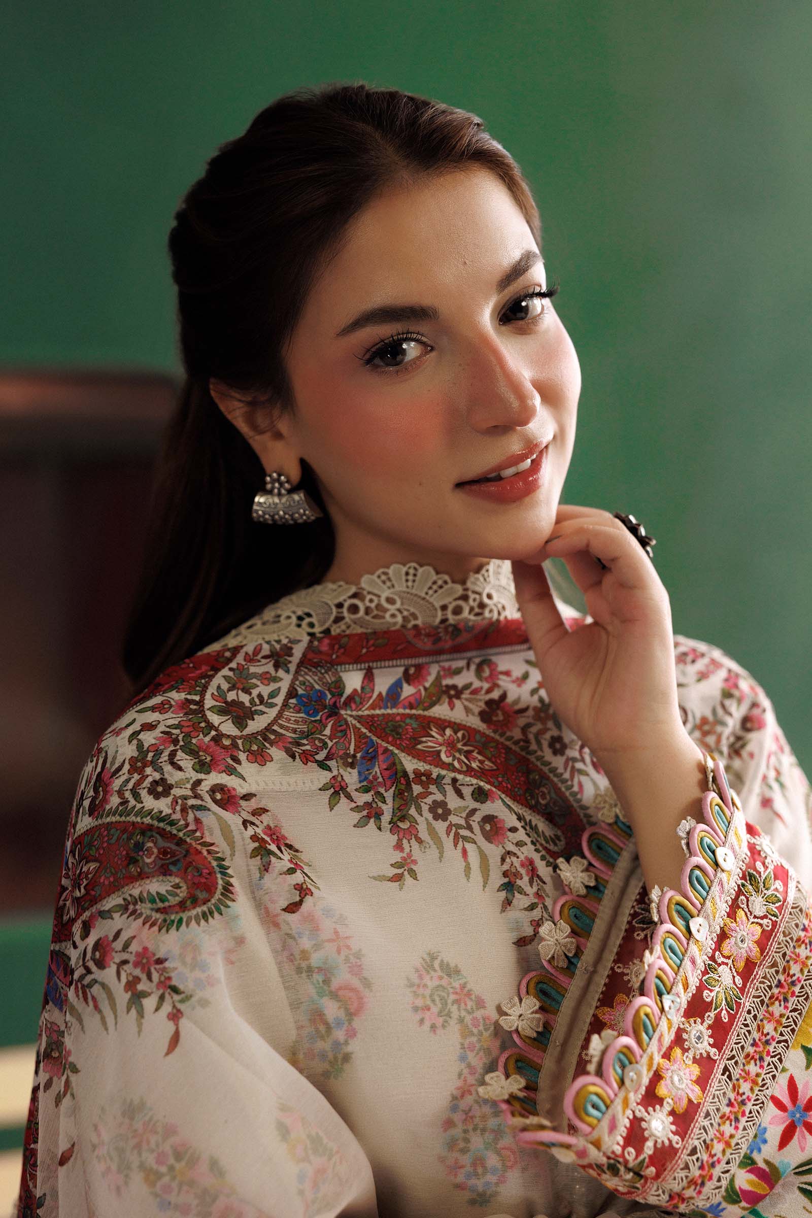 Mb-cusv15-10a-c M Basics Agla Station Winter 26 3 Pc Unstitched Embroidered Linen Suit | MB-CUSV15-10A– MB-CUSV15-10A-c