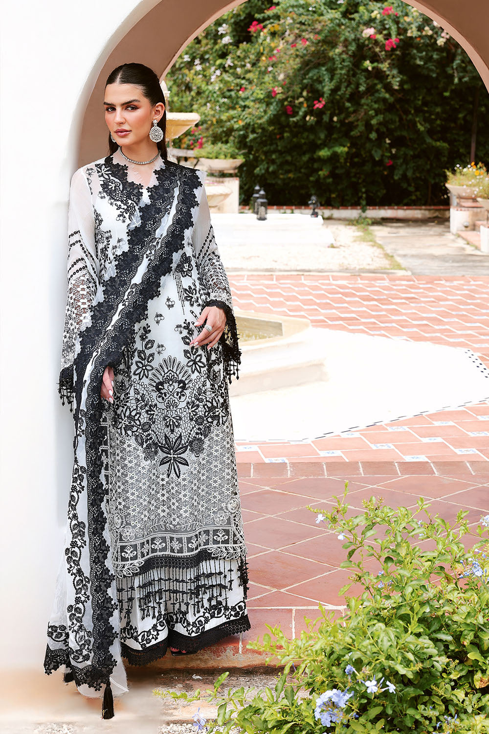 Saira rizwan lumiere chiffon unstitched 2026 pearl-lu26-05– pearl 4 Saira Rizwan Lumiere Chiffon Unstitched 2026 PEARl-lU26-05– Pearl 4