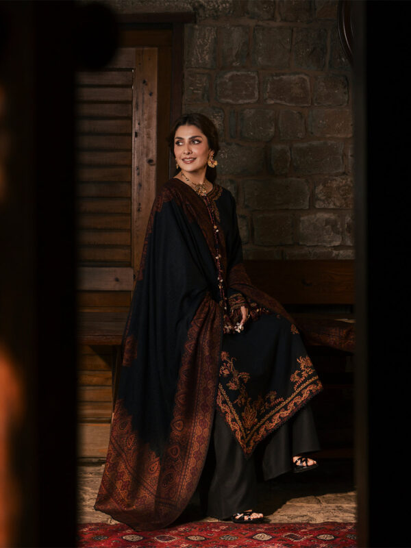Izel Musafir Winter 26 RAMEEN - Image 13