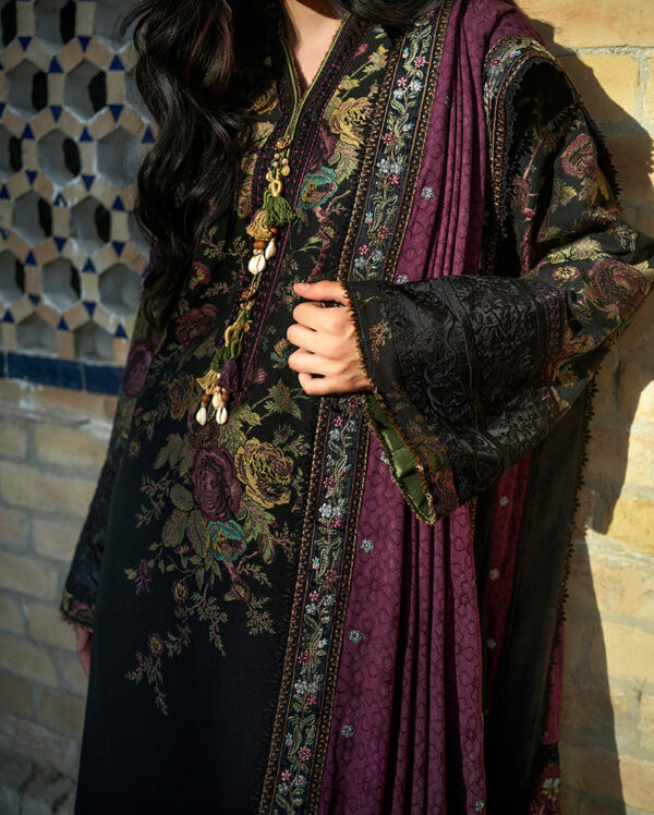 Mushq broadway winter registan moon– registanmoon Mushq Broadway Winter Registan Moon– RegistanMoon