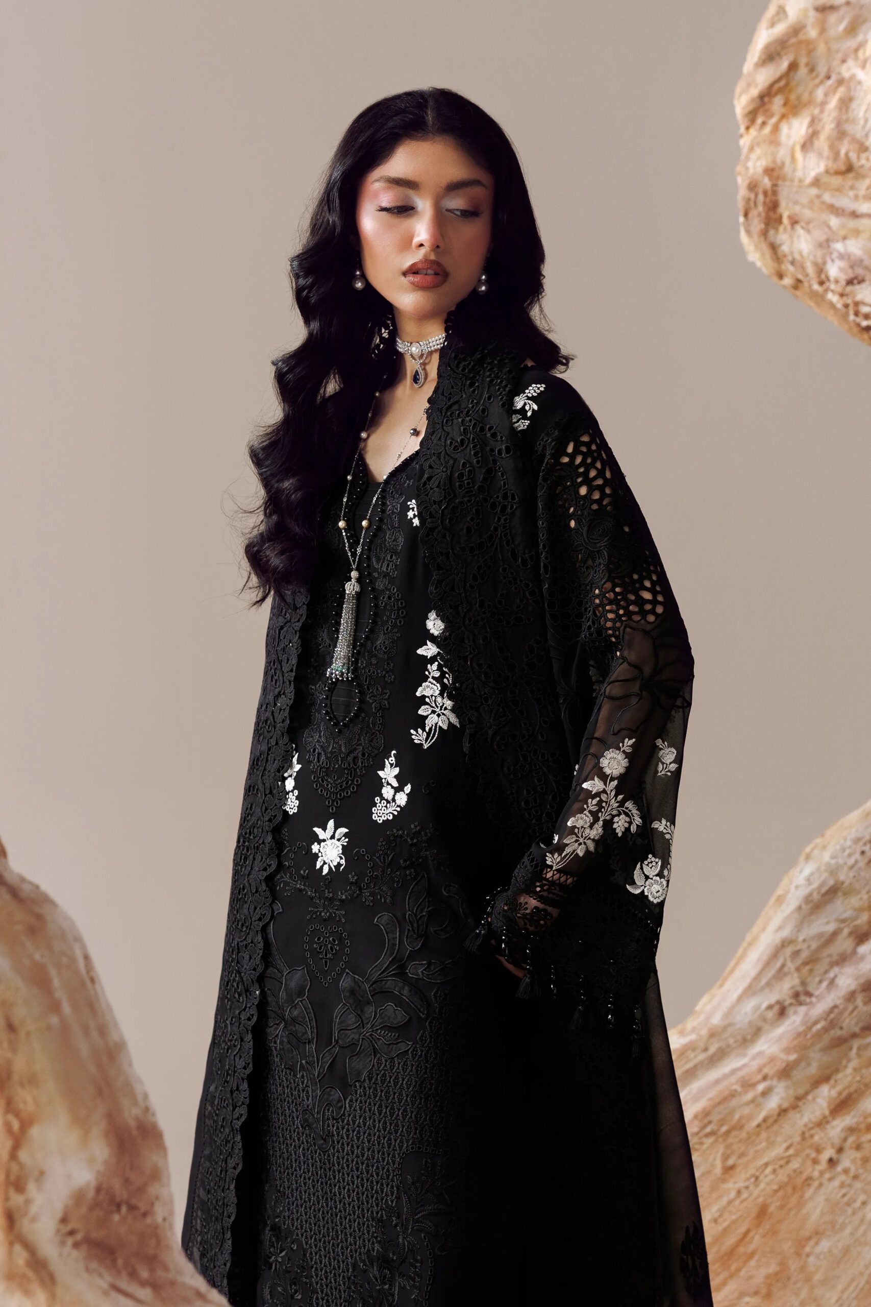 S-1103noemie_3 Imrozia Serene Luxe Noire S-1103 Noémie– S-1103Noemie 3
