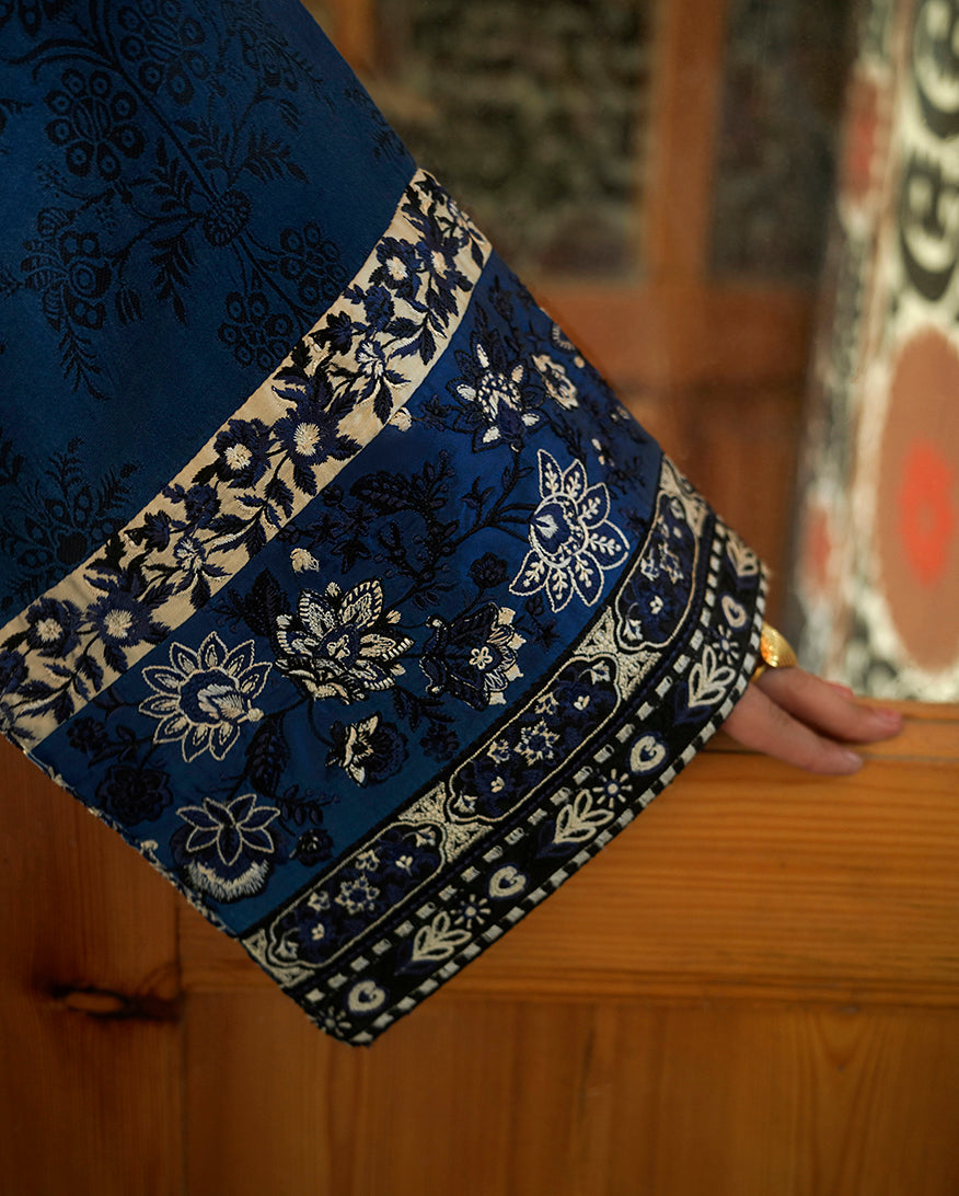 Sapphiresultana-06 Mushq Broadway Winter Sapphire Sultana– SapphireSultana-06