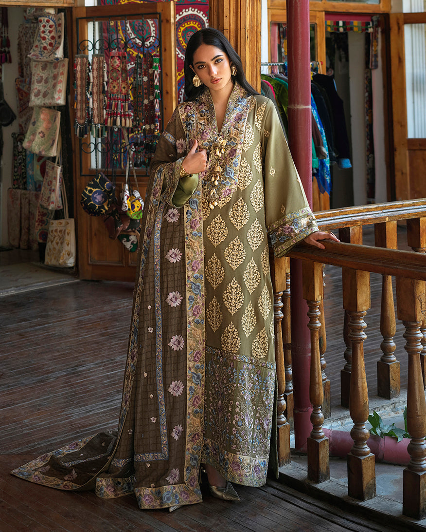 Silkroad-01 Mushq Broadway Winter Silk Road