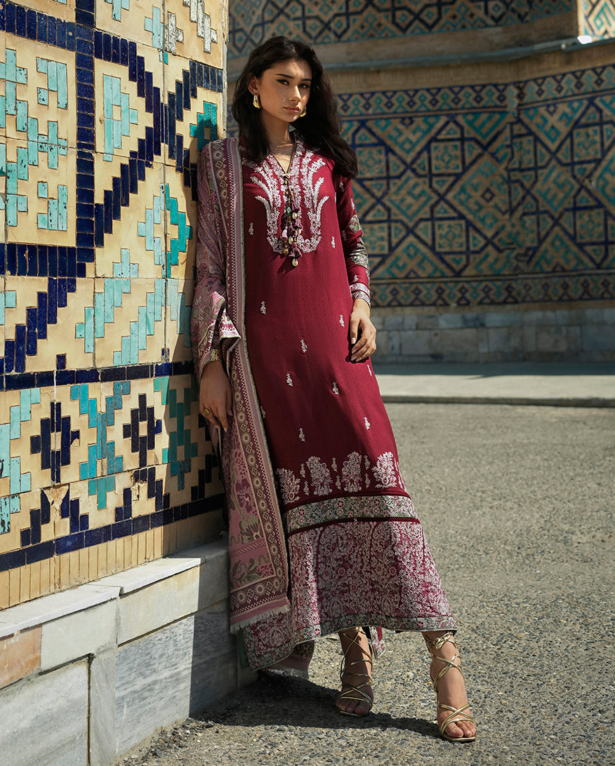 Timuridrose-01 Mushq Broadway Winter Timurid Rose