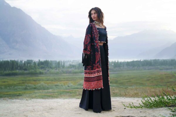 Nishat Linen Every Version of You Winter 26 2 Piece - Digital Printed Suit - U2ST-NISHA26WV1-41– U2ST-NISHA26WV1-41- 11