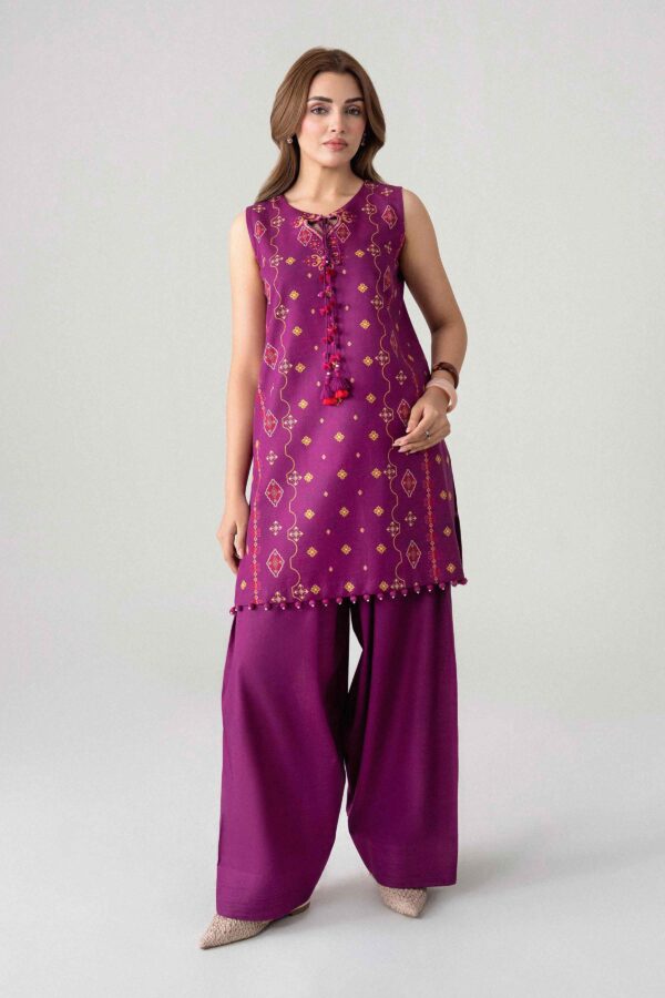 U2ST-NISHA26WV1-47-_11 Nishat Linen Every Version of You Winter 26 2 Piece - Digital Printed Suit - U2ST-NISHA26WV1-47