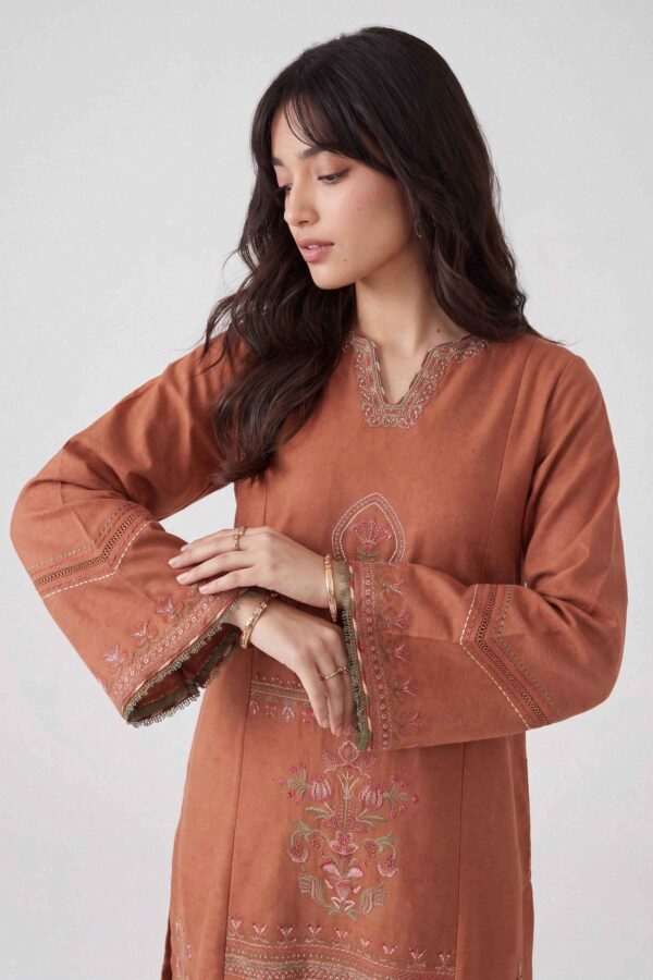 U2STE-NISHA26WV1-65-_6 Nishat Linen Every Version of You Winter 26 2 Piece - Embroidered Suit - U2STE-NISHA26WV1-65– U2STE-NISHA26WV1-65- 6