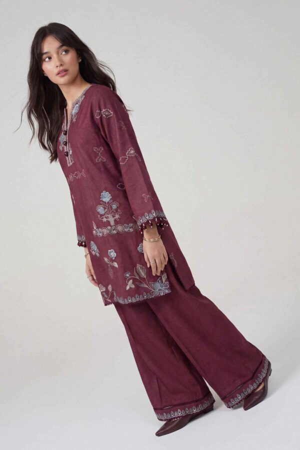 U2ste-nisha26wv1-66-_5 Nishat Linen Every Version of You Winter 26 2 Piece - Embroidered Suit - U2STE-NISHA26WV1-66– U2STE-NISHA26WV1-66- 5