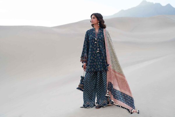 U3p-nisha26wv1-101-_27 Nishat Linen Every Version of You Winter 26 3 Piece - Printed Suit - U3P-NISHA26WV1-101– U3P-NISHA26WV1-101- 27