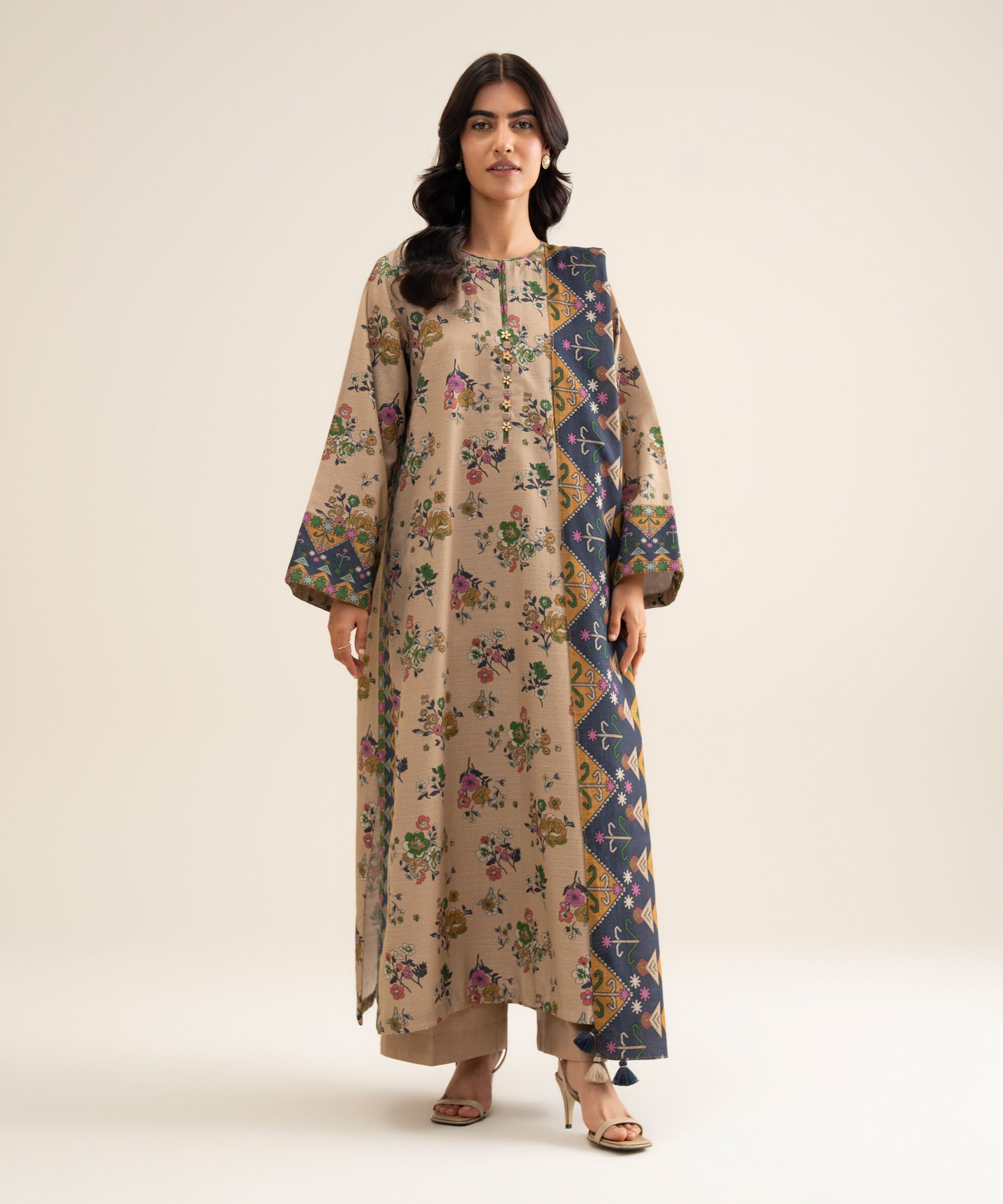 U3pdys26v938_2 Sapphire Unstitched Fall Winter 26 3 Piece - Printed Premium Khaddar Suit | U3PDYS26V938
