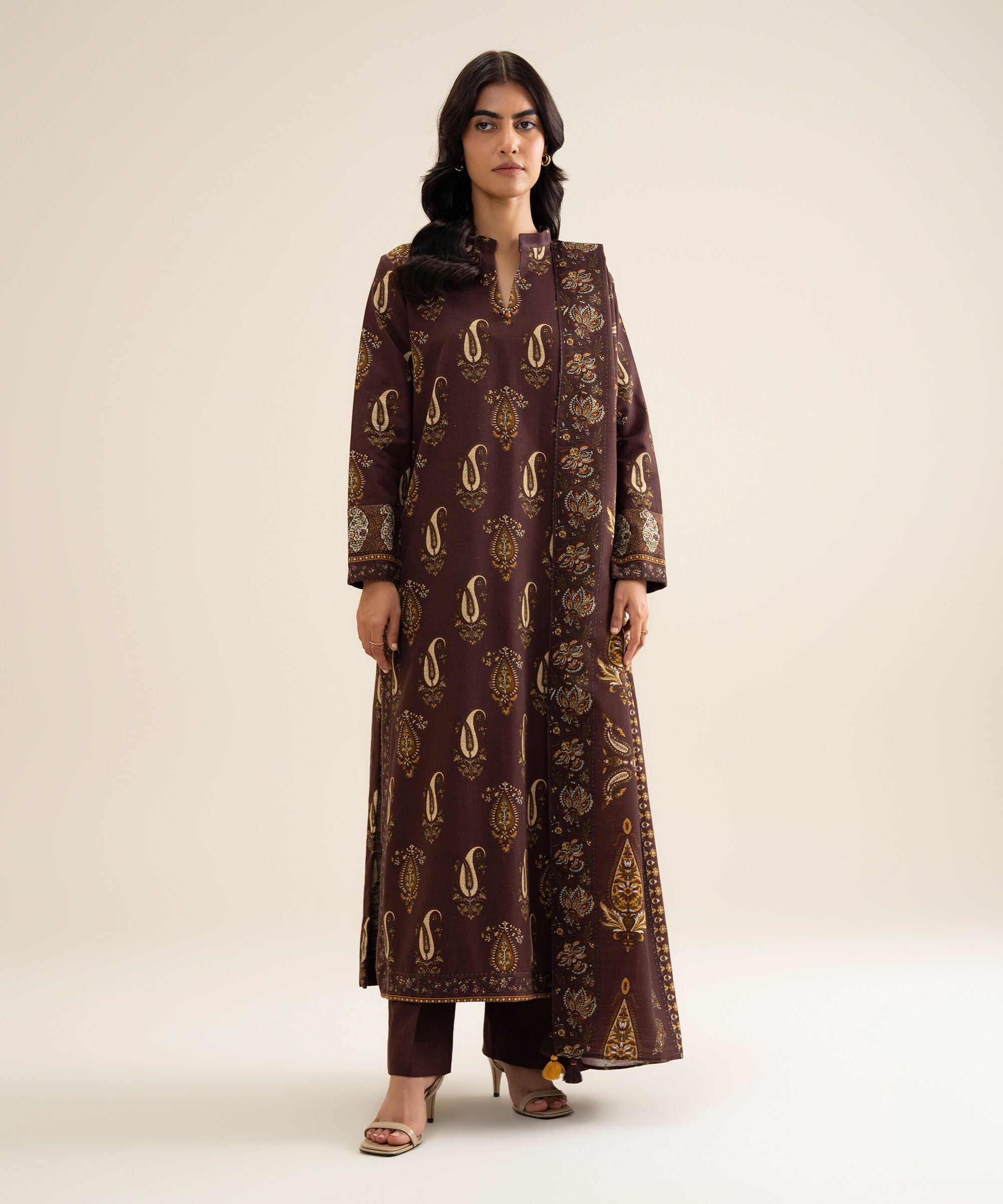 U3pdys26v944_2 Sapphire Unstitched Fall Winter 26 3 Piece - Printed Light Khaddar Suit | U3PDYS26V944