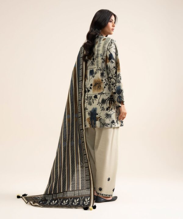 U3pdys26v948_5 Sapphire Unstitched Fall Winter 26 3 Piece - Printed Light Khaddar Suit | U3PDYS26V948– U3PDYS26V948 5