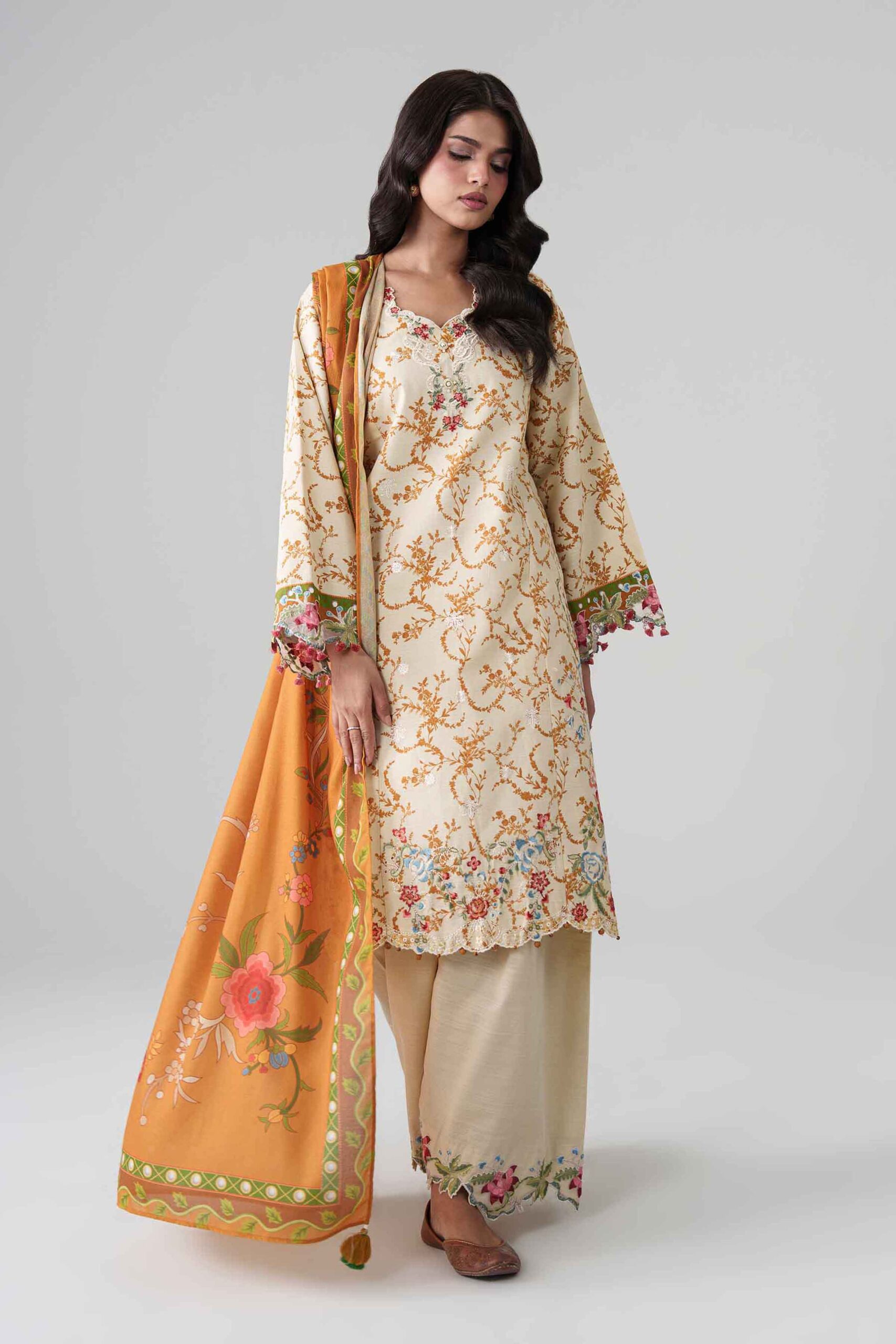 U3pe-nisha26wv1-136-_7 Nishat Linen Every Version of You Winter 26 3 Piece - Digital Printed Embroidered Suit