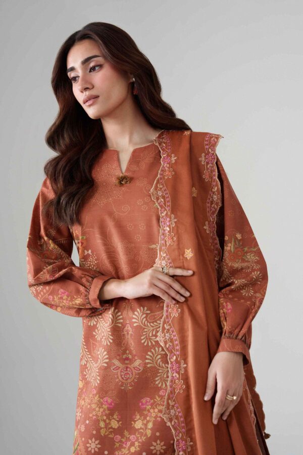 U3PE-NISHA26WV1-153-_7 Nishat Linen Every Version of You Winter 26 3 Piece - Digital Printed Embroidered Suit– U3PE-NISHA26WV1-153- 7