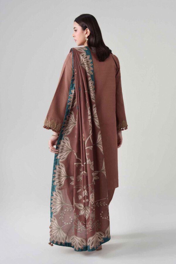 U3pe-nisha26wv1-159-_5 Nishat Linen Every Version of You Winter 26 3 Piece - Digital Printed Embroidered Suit– U3PE-NISHA26WV1-159- 5
