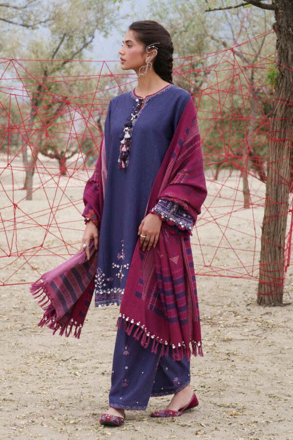 U3PE-NISHA26WV1-196-_2 Nishat Linen Every Version of You Winter 26 3 Piece - Printed Embroidered Suit - U3PE-NISHA26WV1-196