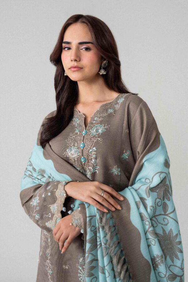 U3PE-NISHA26WV1-210-_11 Nishat Linen Every Version of You Winter 26 3 Piece - Printed Embroidered Suit - U3PE-NISHA26WV1-210– U3PE-NISHA26WV1-210- 11