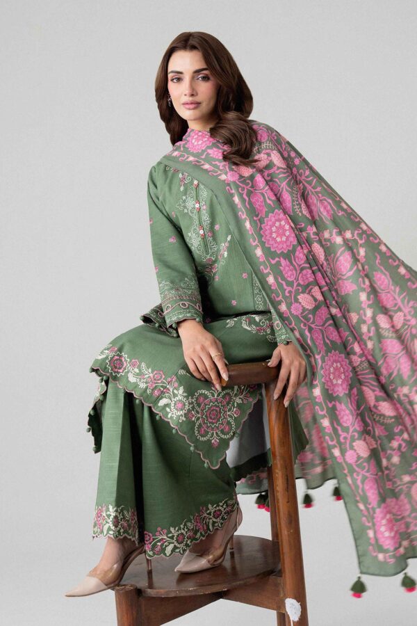 U3PE-NISHA26WV1-232-_12 Nishat Linen Every Version of You Winter 26 3 Piece - Digital Printed Embroidered Suit