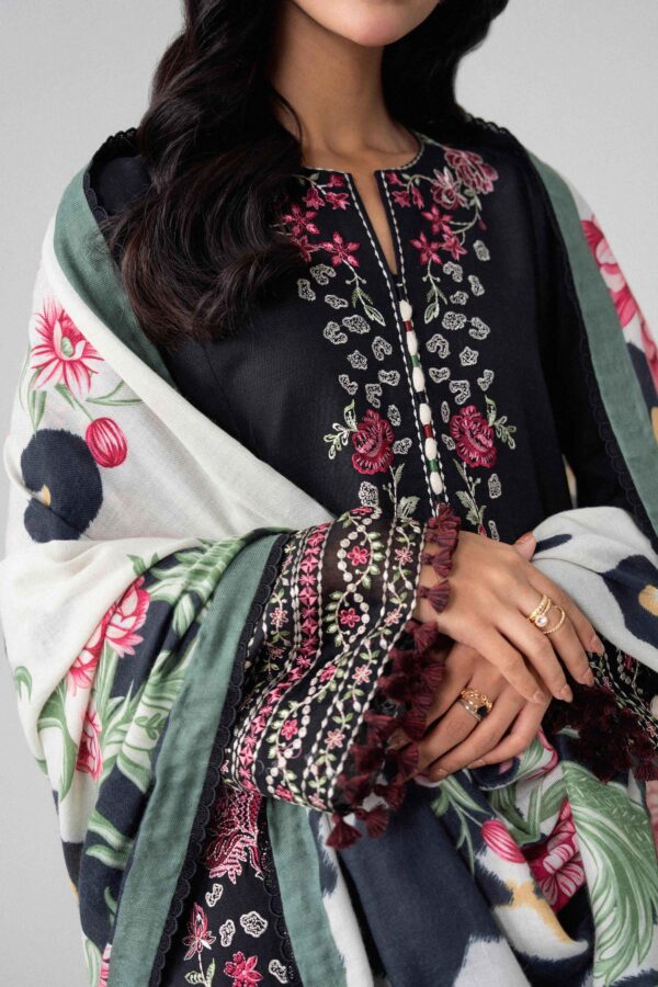 Nishat Linen Every Version of You Winter 26 3 Piece - Digital Printed Embroidered Suit– U3PE-NISHA26WV1-235- 11
