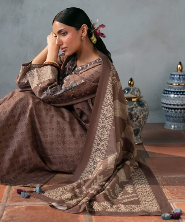 U3PEDY26V972_2 Sapphire Unstitched Fall Winter 26 3 Piece - Embroidered Light Khaddar Suit | U3PEDY26V972– U3PEDY26V972 2