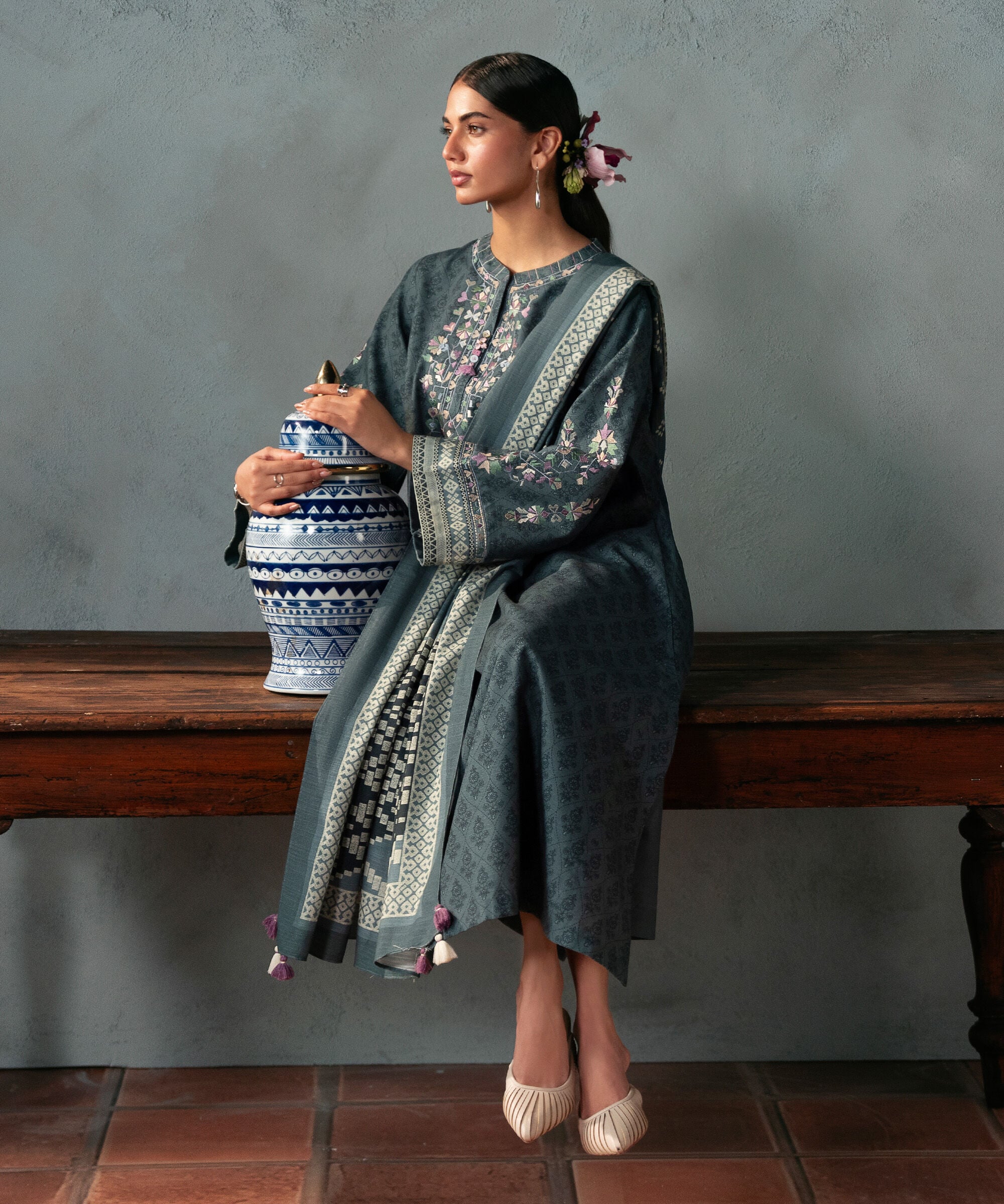 U3pedy26v975_2 Sapphire Unstitched Fall Winter 26 3 Piece - Embroidered Light Khaddar Suit | U3PEDY26V975– U3PEDY26V975 2