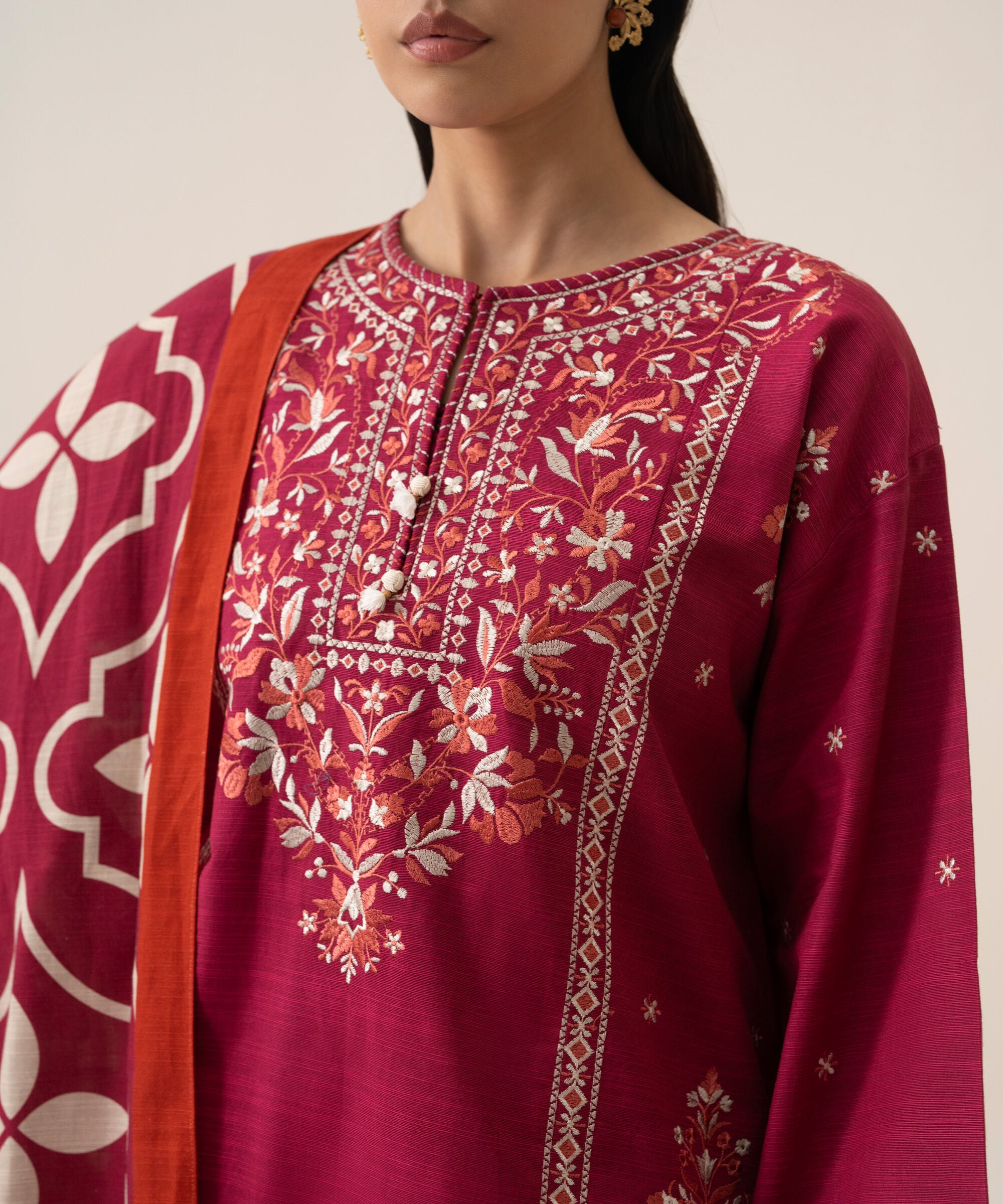 U3pesg26v918_6 Sapphire Unstitched Fall Winter 26 3 Piece - Embroidered Khaddar Suit | U3PESG26V918– U3PESG26V918 6